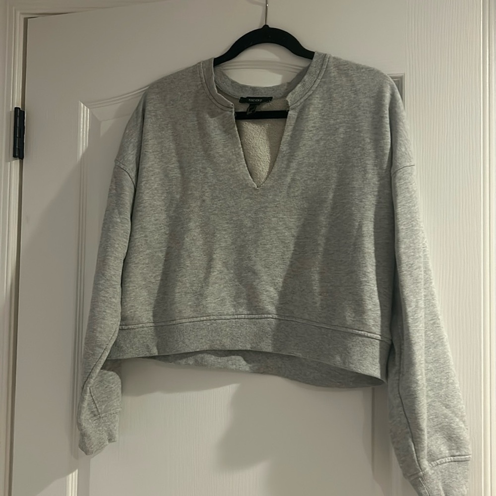gray cropped crewneck